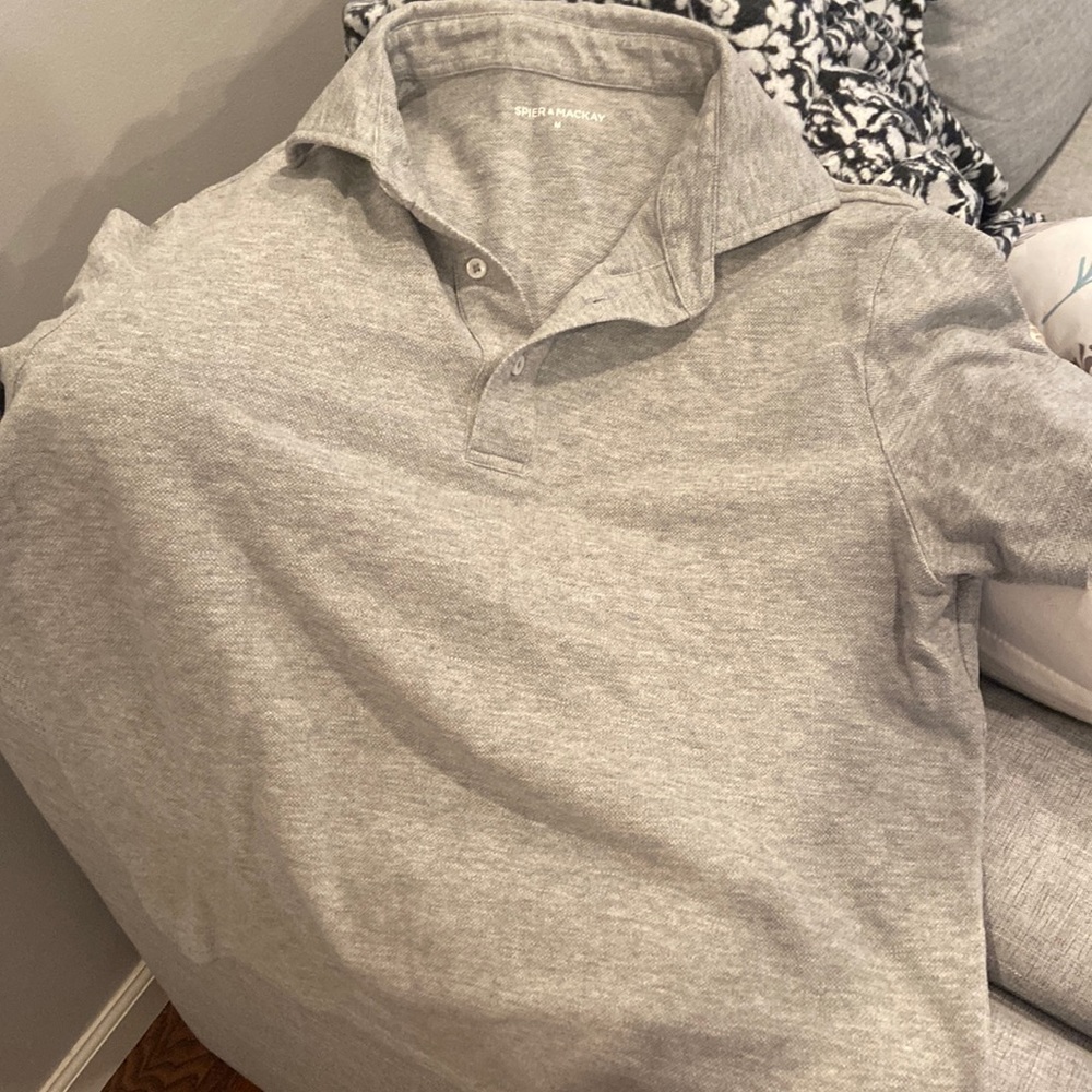 Men’s gray polo size M